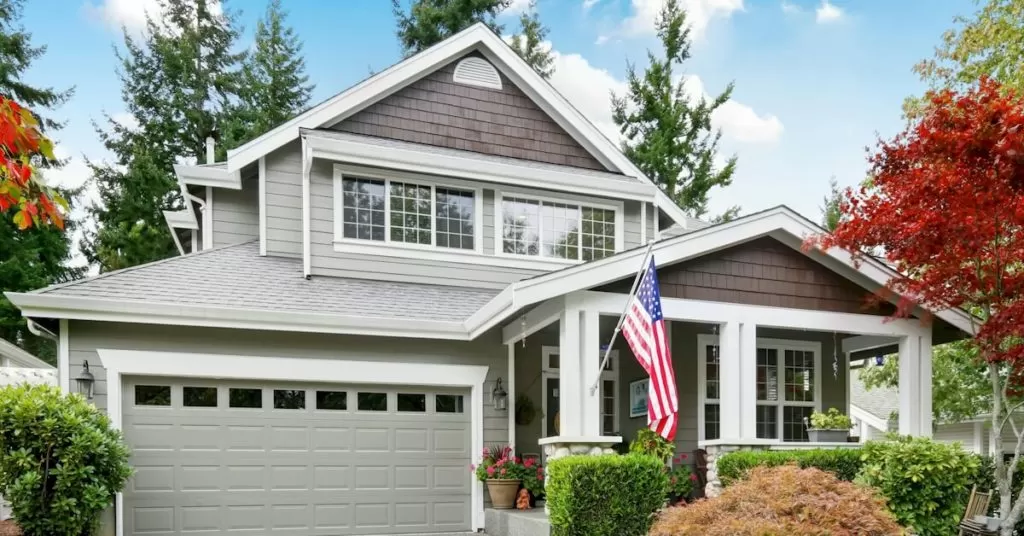 Gray White House
